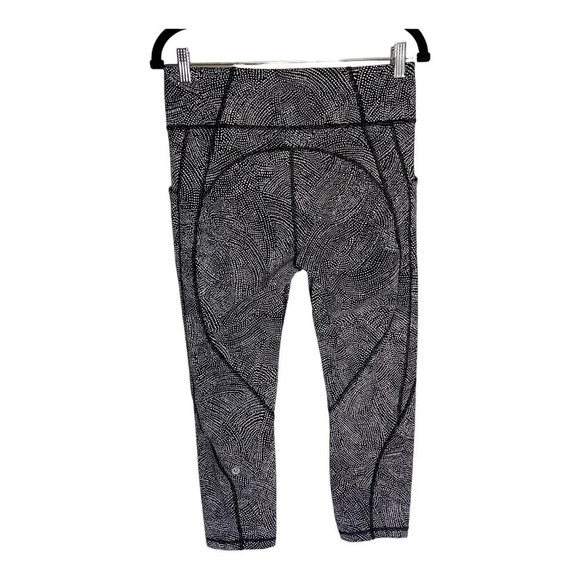 Lululemon Time To Sweat Crop *23" Free Spirit Alpine White Black-sz 10 - Picture 2 of 10